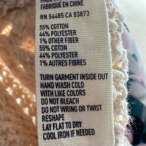 NWT America Eagle holey n sparkly Sweater - Picture 5 of 5